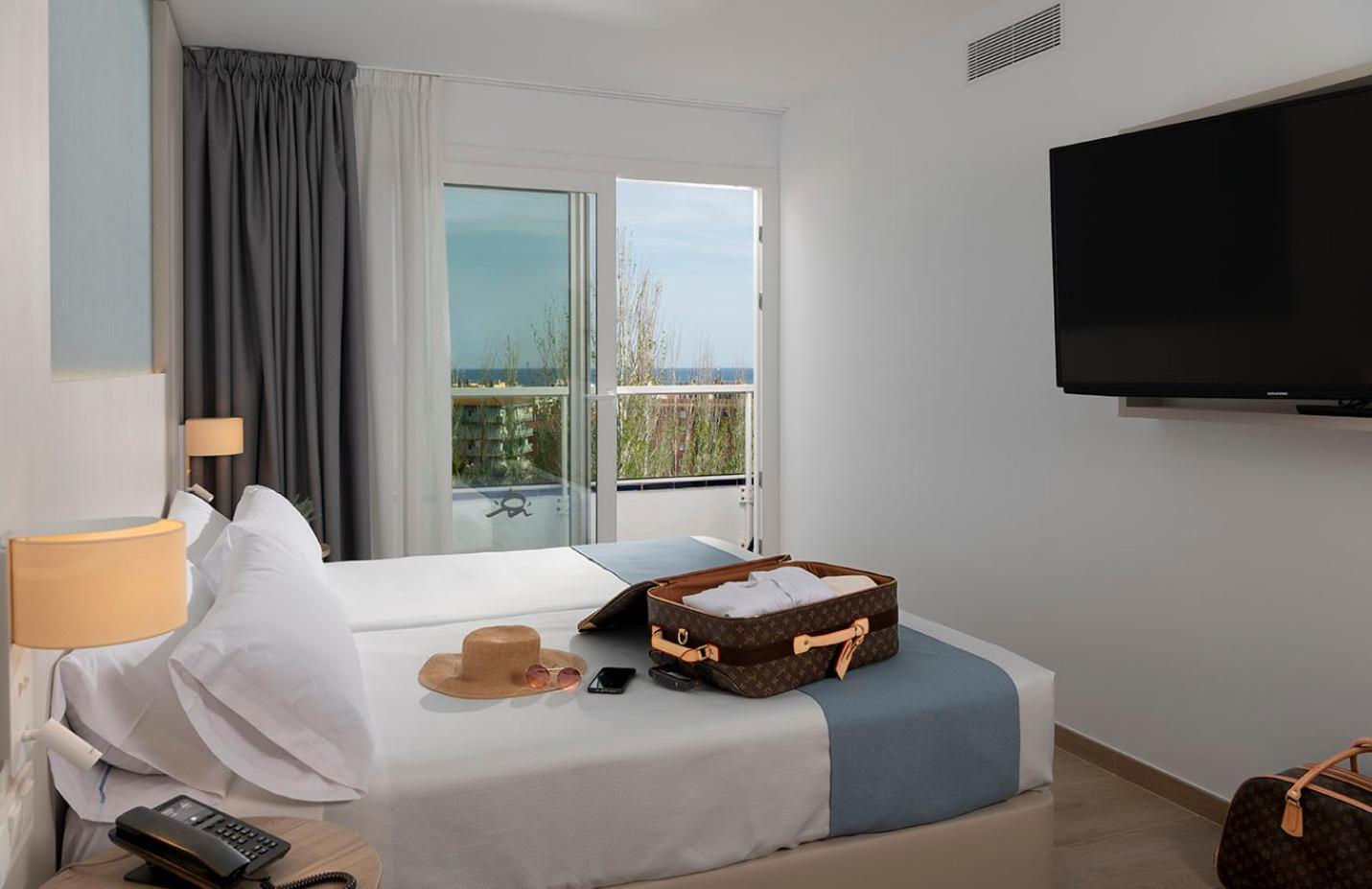 Chambre Premium - Vue sur Piscine